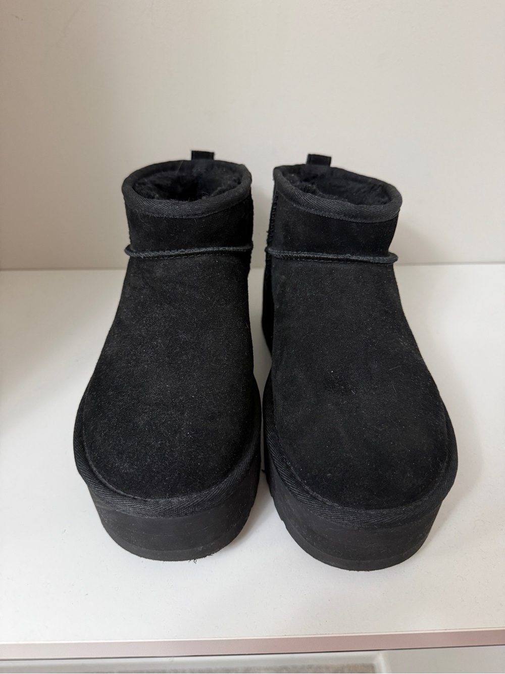 Uggs - Black platform size 7
